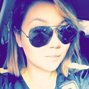 Meet your Posher, Bianca